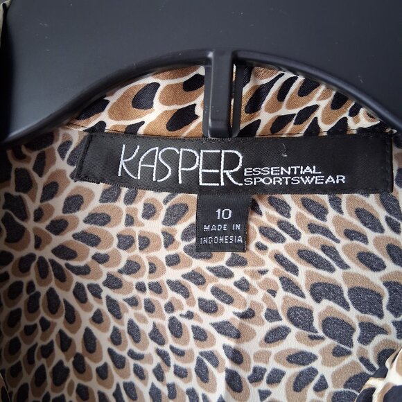 Kasper Essentials Sportswear black & gold Button Down Blouse sz 10   /B1 - Picture 5 of 6